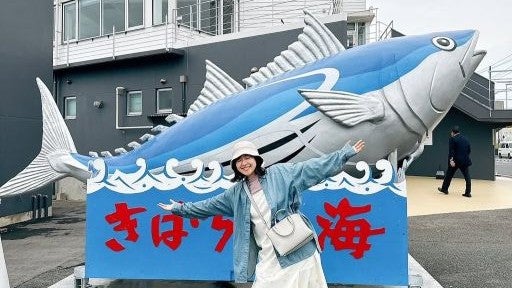 「おとなの週末おふしょっと」声優・茅野愛衣 照れた表情が可愛いと話題に！