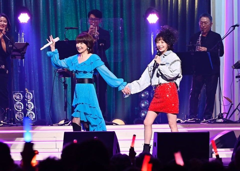 伊藤蘭、1人娘・趣里の結婚・妊娠発表に祝福コメント投稿！愛情あふれる母の思いが感動を呼ぶ