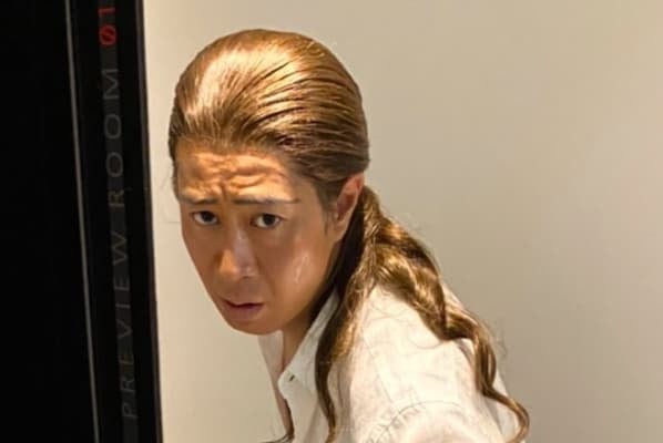 「めっちゃ似てますね！」パンサー尾形、3月6日にちなんだあの人のモノマネを披露