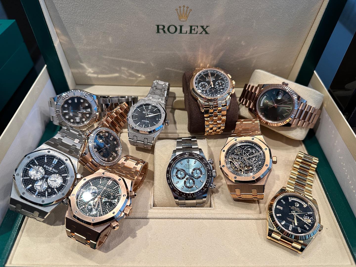 朝倉未来の高級時計コレクションにファン騒然 「これだけで総額が、、」