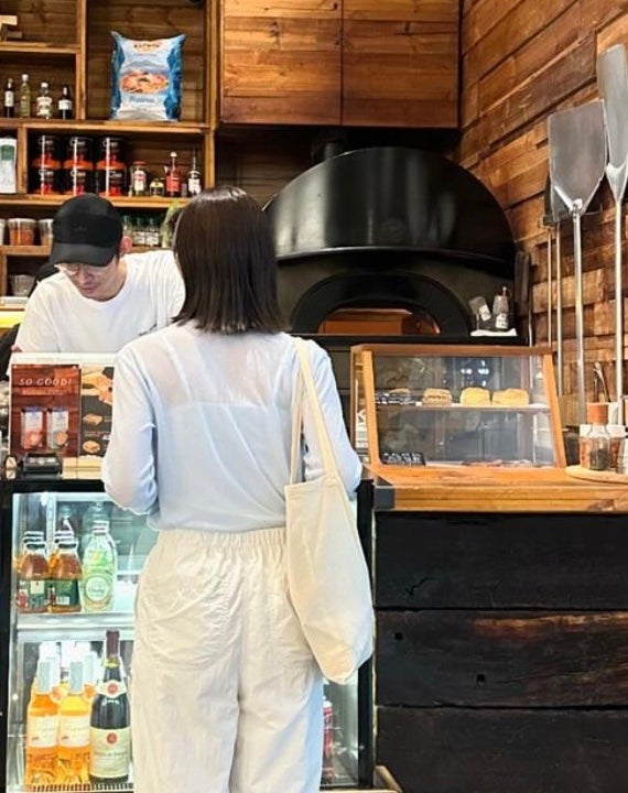 台湾満喫！朝日奈央がオフショットを公開