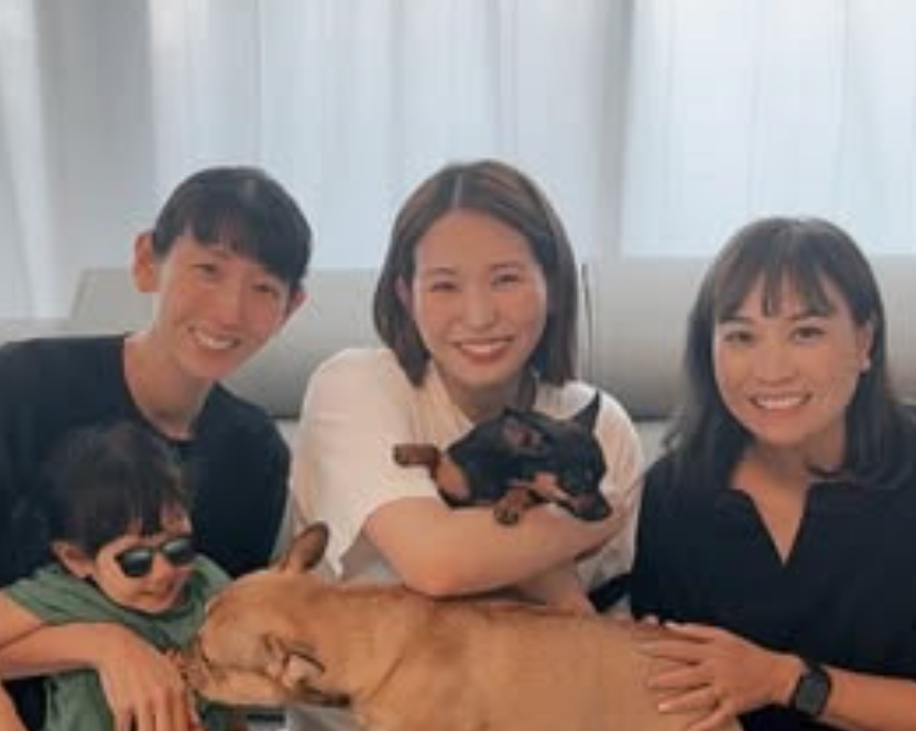 至福のひととき…江畑幸子が友人宅で笑顔あふれる休日