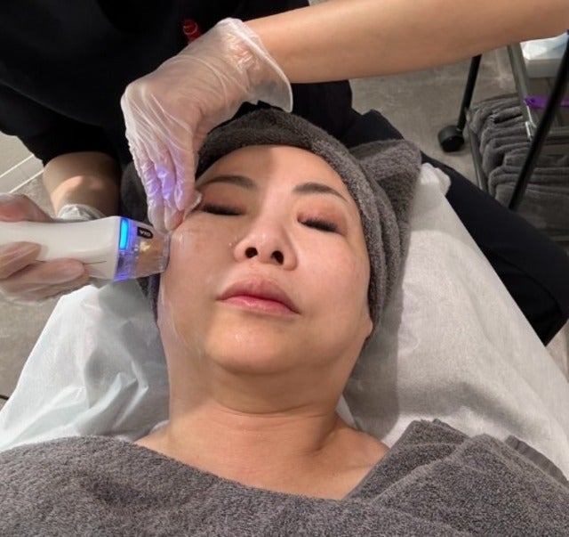 「たるみが敵だー！」ハイヒール・モモコが半年ぶりにメンテナンス！