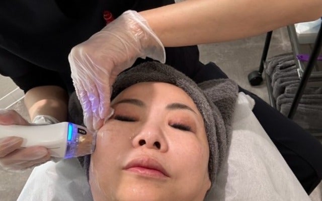 「たるみが敵だー！」ハイヒール・モモコが半年ぶりにメンテナンス！