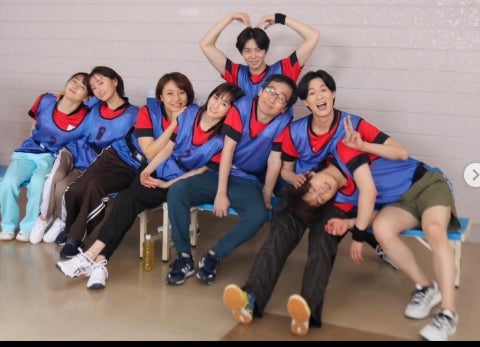 新納慎也が「人事の人見」第8話撮影を振り返り「開放感！楽しかった」久世星佳＆大塚千弘と共演に感激