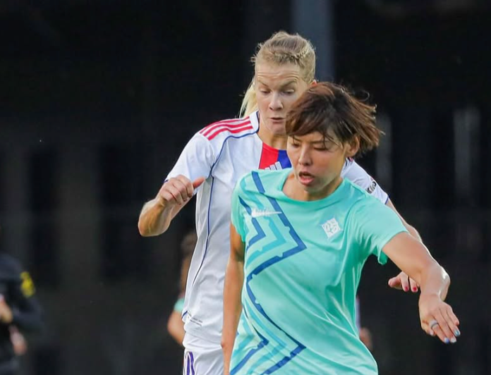 胸熱の再会！熊谷紗希が古巣リヨン戦で見せた特別な想い