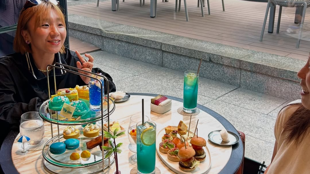 世界を旅する夏の味わい——ソチ五輪元ペア代表・高橋成美、姉とアフタヌーンティーへ