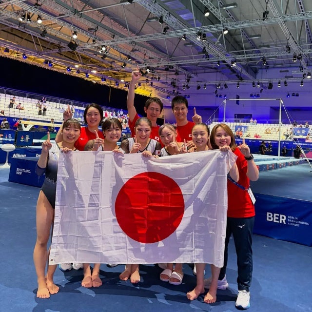 村上茉愛率いる女子体操ニッポンが団体優勝！誇りと絆でつかんだ「世界一」の瞬間