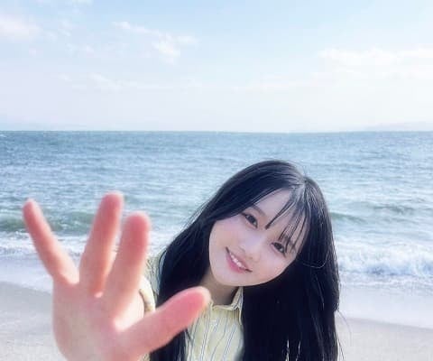 「理想の放課後すぎます〜」 ≒JOY・藤沢莉子が海辺での”でーと”ショットを公開！
