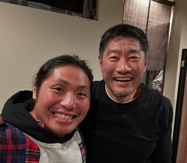 プロレスラー高橋ヒロム、平山祐介のプロレス愛に感激！『身長10センチください』