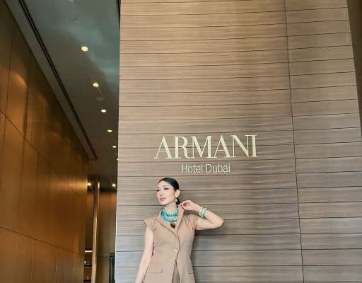 「全てがカッコイイです」アンミカ、仕事でドバイへ！世界に２つしかないアルマーニホテル宿泊ショットが話題に