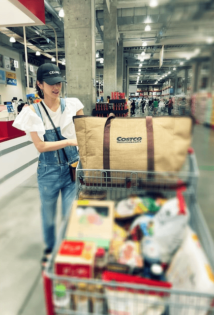 「めっちゃ買ってる😂」あの大物女優がコストコで爆買い！？