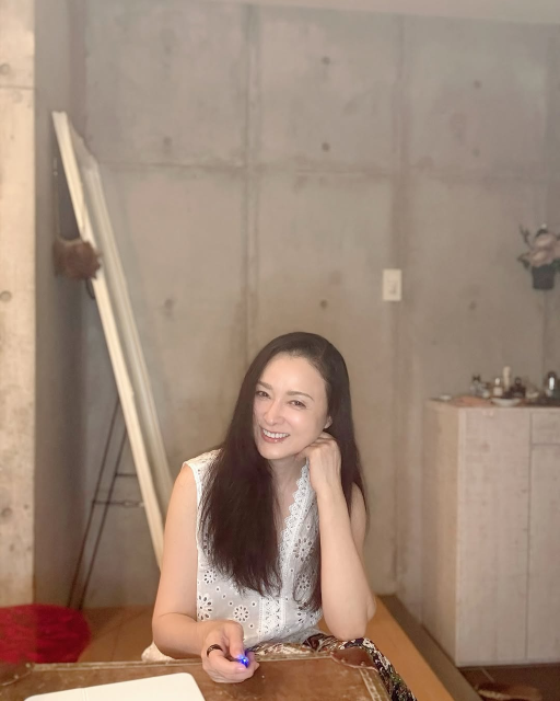 「あーーっ、才能がほしい。」あの美魔女俳優、朝からテンション高めな