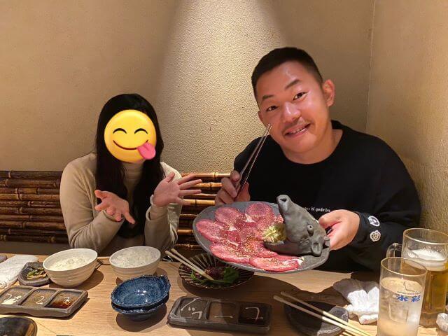 「えっ！？結婚してたの笑笑」売れっ子芸人が結婚1周年を報告し祝福の声殺到