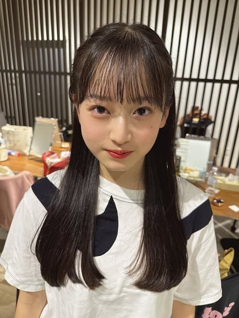 「ゆいゆいの幼い頃にそっくりじゃない…？」元AKB48 大西桃香が20期生メンバーの写真を投稿