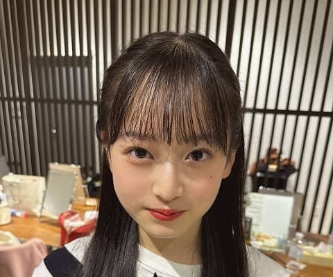 「ゆいゆいの幼い頃にそっくりじゃない…？」元AKB48 大西桃香が20期生メンバーの写真を投稿