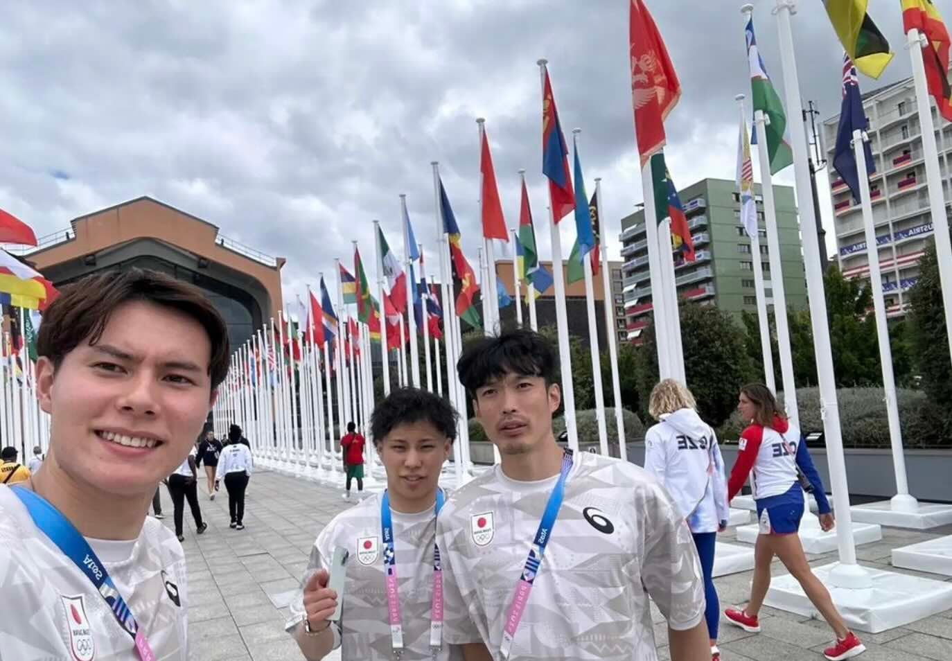 男子バレー日本代表・深津旭弘が自身の誕生日に選手村到着