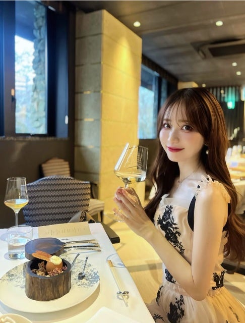 至福のひととき！小越しほみが箱根リゾートで堪能した極上フレンチ