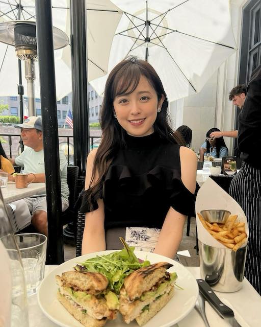 NBAプレイヤー渡邊雄太の妻・久慈暁子が可愛いすぎる最新ショットを公開📸