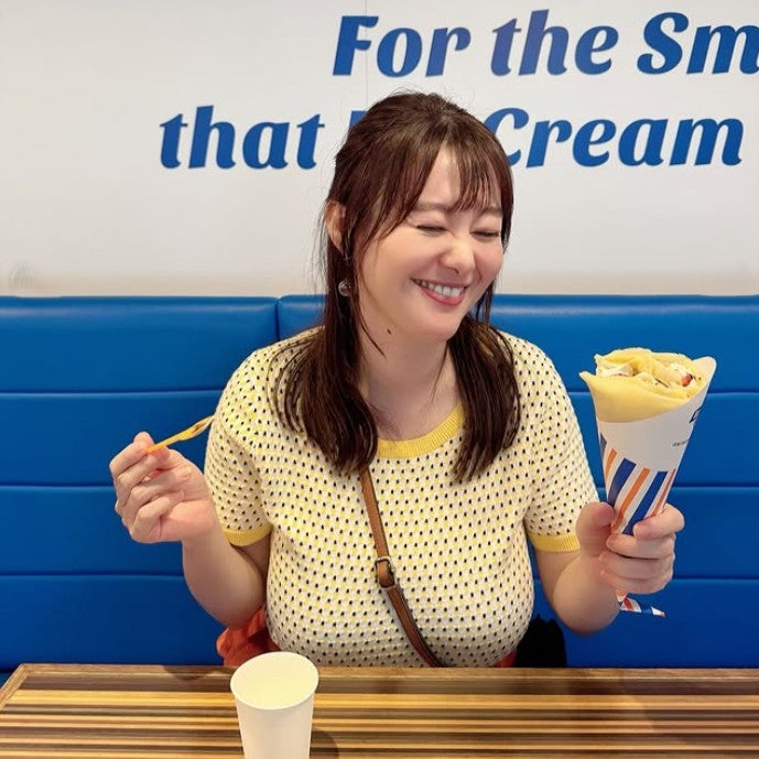 竹中知華がはじけた表情でクレープをがぶりに「何回拝んだらいいんだよぉぉぉ」「目の行き場がwww」とファン興奮！