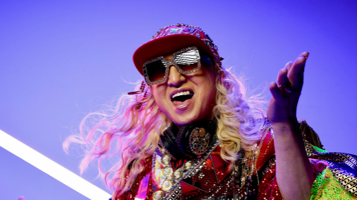 DJ KOOが退院を報告「健康第一でDO DANCE！」ファンに感謝のメッセージも