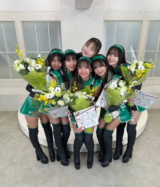 人気レースクイーン・水瀬琴音、「D'stationフレッシュエンジェルズ」卒業撮影会に感謝！メンバー集合写真が可愛すぎると話題