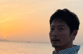 「夢を叶える旦那さんって最高…」黒木啓司、宮古島での夫婦ショットに絶賛の嵐！