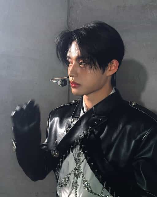 韓国の人気アイドルが横顔ショット披露！カッコ良すぎる姿が話題に