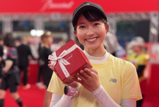 長谷川朋加、名古屋ウィメンズマラソンを笑顔で完走！「日焼け止め…また忘れた！」