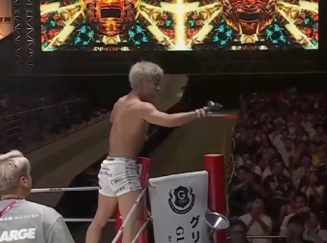 RIZIN 神龍誠が衝撃一本勝ち！“秒殺級”のフロントチョークでトーナメント初戦突破