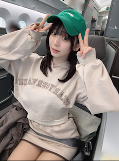 台湾でも大人気✨伊織もえが海外コスプレイベントから帰還❗️