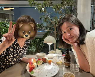 元人気アイドル 還暦母との2S公開にファン涙 