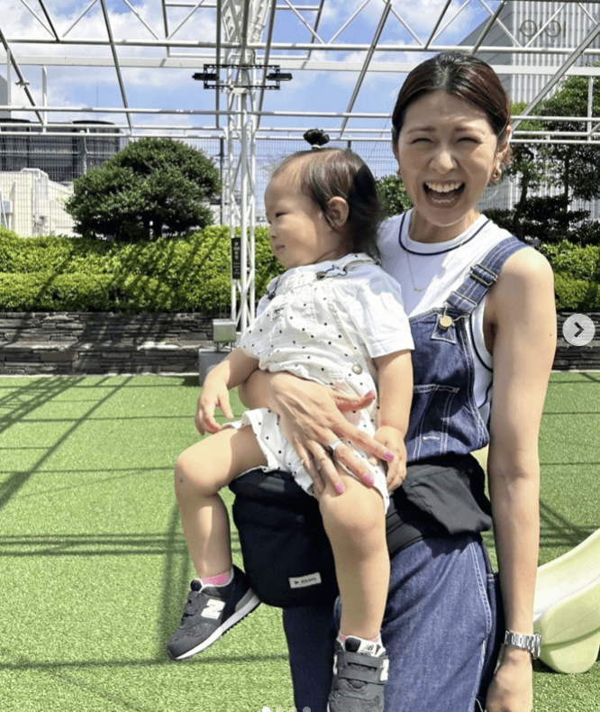木村沙織、夏の暑さにも負けず親子で外遊び！！