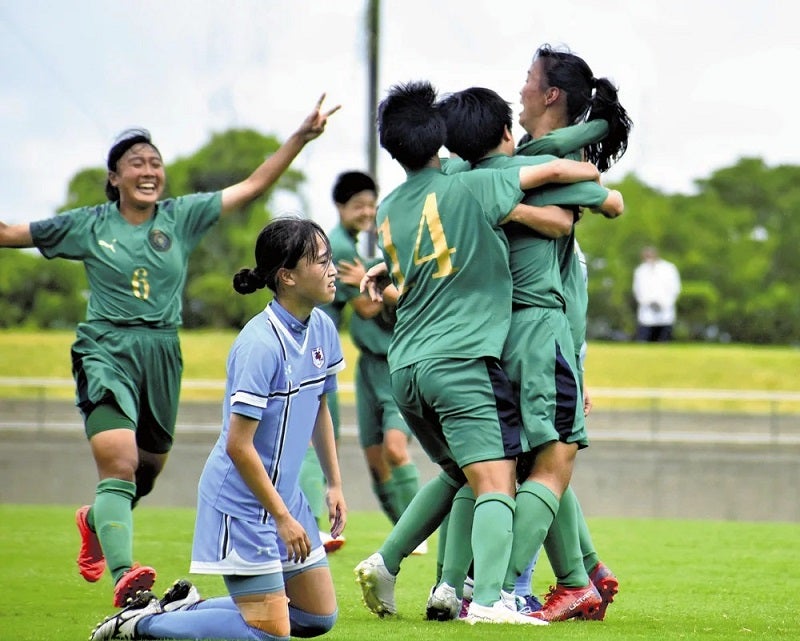 サッカー女子、大阪・大商学園が初Ｖ…１７本のシュート浴びながら延長でカウンター決める