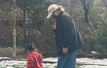 「初めての雪に大興奮！」丸山桂里奈、娘・ぷくぷくの成長に感動