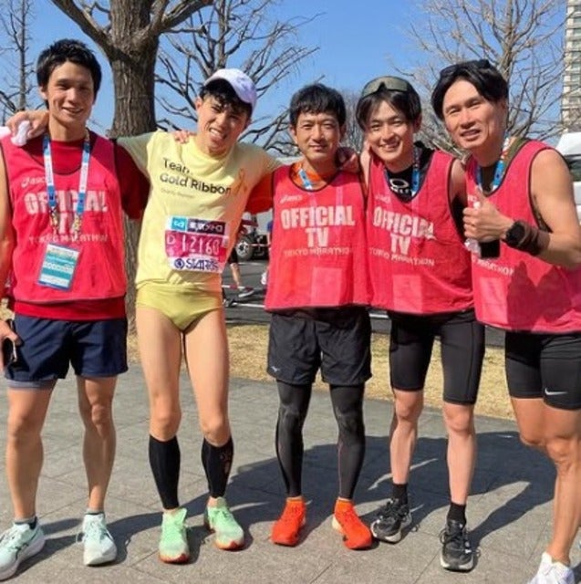 「最後の3kmはもう脚が動かなかった」小島よしおが東京マラソンで自己ベストを出す！