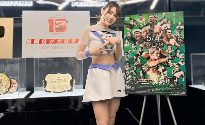 人気ラウンドガール・コウ、RIZIN男祭り前のコスショット＆撮影ムービーを公開！ファンKO「明日は最コウに盛り上げてきてくれ」