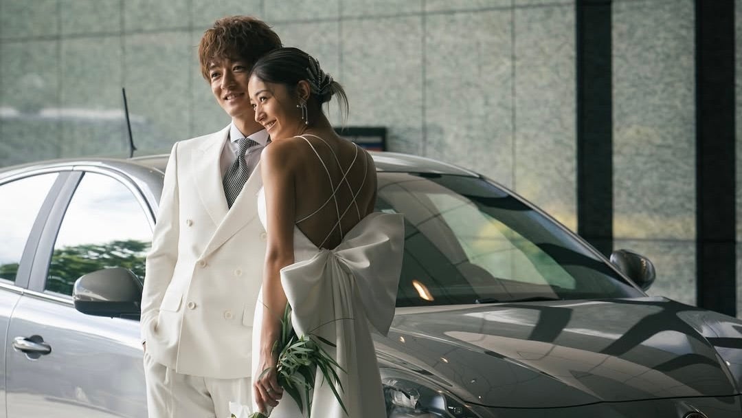 「何枚でも見たい素敵な写真ばかり」みちょぱ(池田美優)、1年前のウェディングフォト公開に反響！