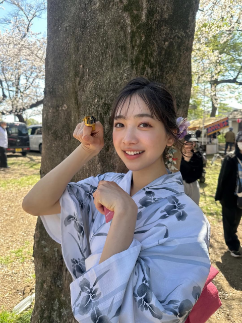 "ゴジュウジャー"出演の激カワグラドル女優、お茶目ポーズの浴衣ショットにファンメロメロ！？