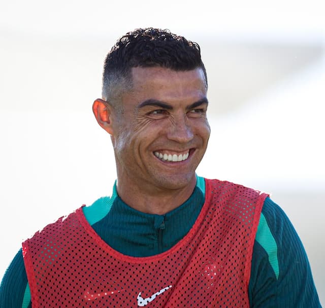 C・ロナウド ネーションズリーグに向けて笑顔で準備！