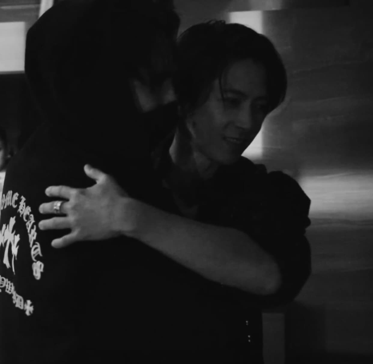 「同じ時間の投稿とか仲良しすぎ🥺❤️」あの2人が最強コラボ😍😍😍！いよいよ10/18 0時解禁だー！！！