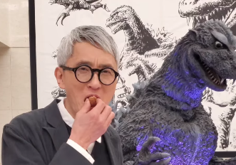 松重豊、『ホドカジャ、うまいなぁ～』至福の表情『劇映画 孤独のグルメ』も話題