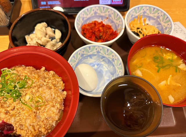 「マッチョさん不憫で泣ける」「面白すぎるーーーwww」青木マッチョとキャッチのやりとりにファンからコメント殺到！