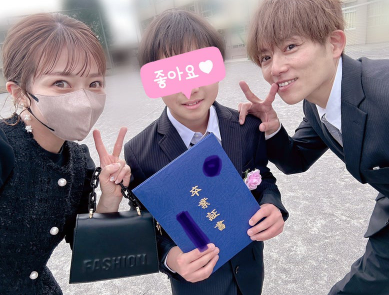 辻希美が長女、長男の卒業式へ🌸「本当にあっという間に感じます」