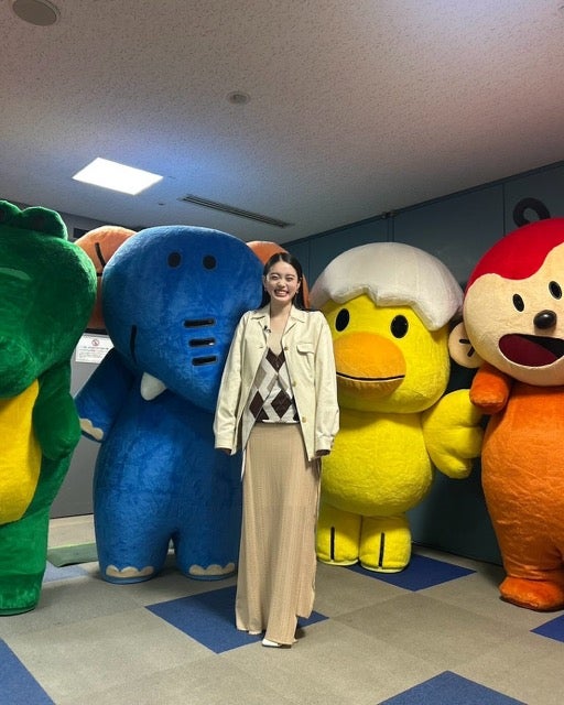 「囲まれてる！」髙石あかりがオールスター感謝祭後の「どうぶつ」達との写真を公開