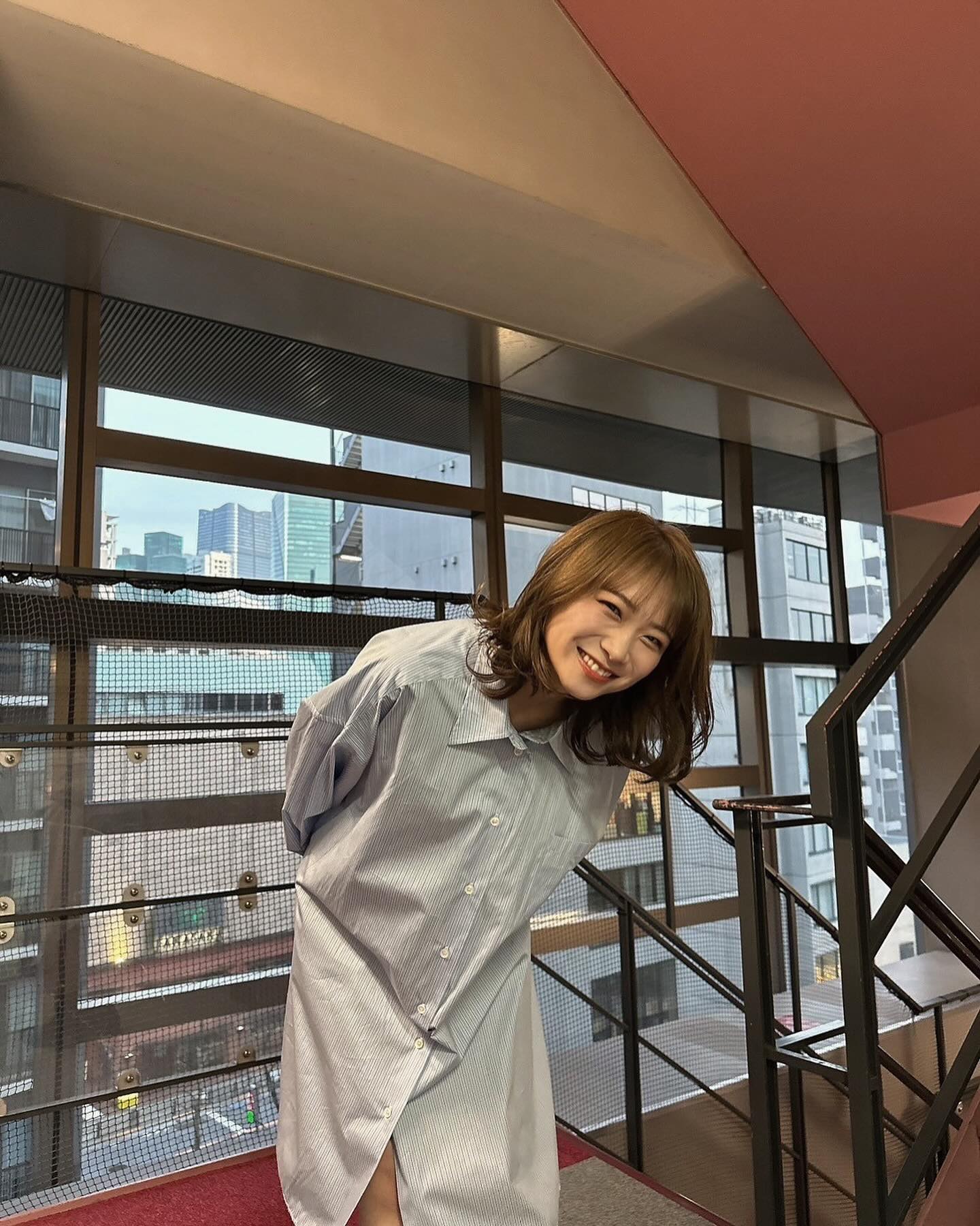 「#日々のおようふく」元乃木坂46秋元真夏が私服を公開