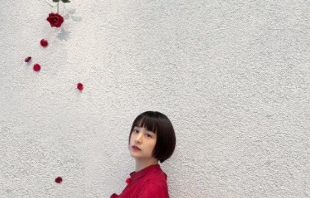 山本美月が『新 美の巨人たち』に出演！