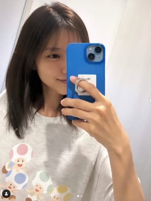 真野恵里菜が買い物や美容院などの充実のオフショットを投稿