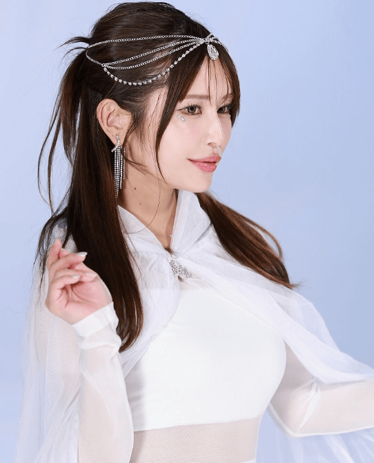 「女神様か？いや、天女様だっ！！」人気急上昇中のRクイーン織田真実那、”ハート浄化・ショット”を披露しファン平伏する！