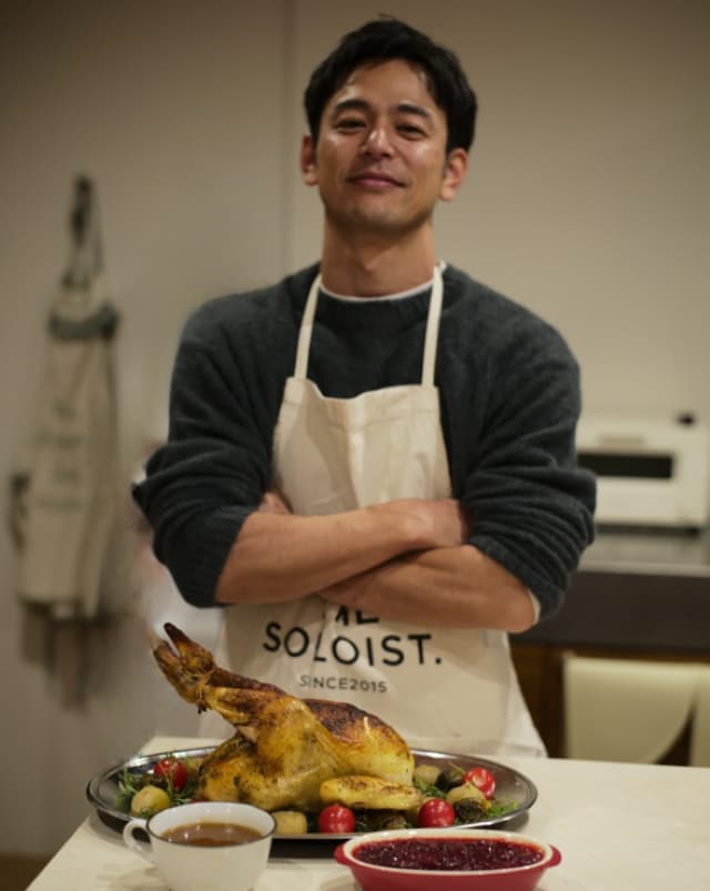 妻夫木聡がクリスマスに男飯を披露「やべーかっこええ」とファンが大絶賛